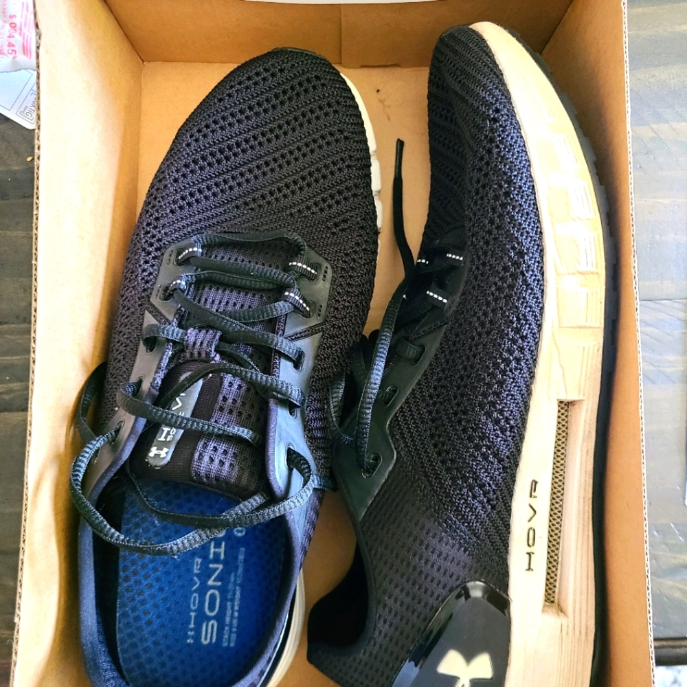 UNDER ARMOUR HOVR SONIC 2 10.5